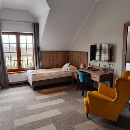 Hotel Nowa Holandia Эльблонг Экстерьер фото